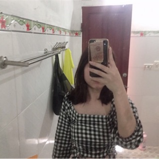 Áo croptop rút dây