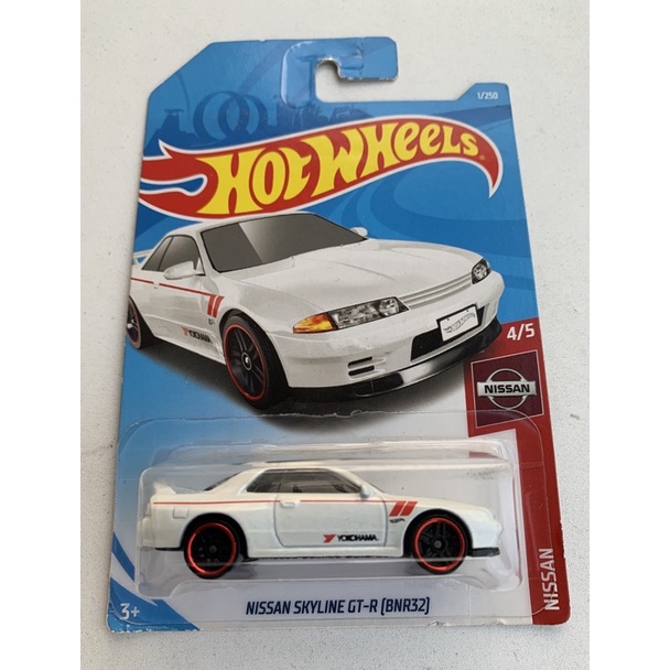 Xe Hot Wheels Skyline GT-R R32 First Edition