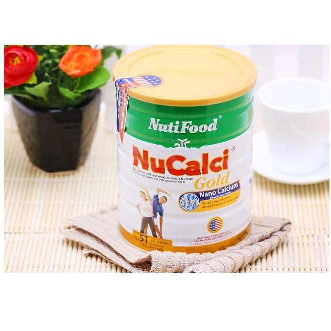 Sữa Bột Nucalci Gold nutifood 800g từ 51 Tuổi Trở Lên
