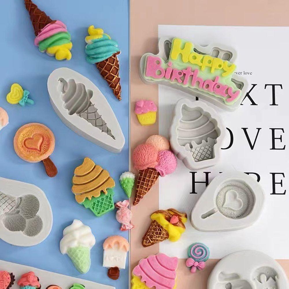 Khuôn Làm Bánh / Kẹo Mềm / Sô Cô La Hình Nón DIY