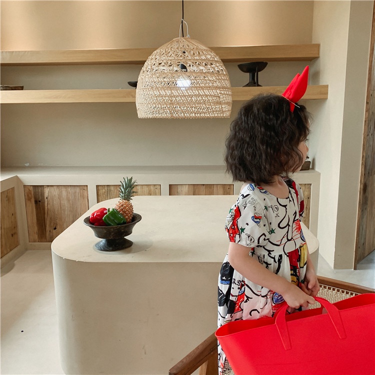 Đầm   tay ngắn hở lưng họa tiết graffiti thời trang mùa hè cho bé gái 1-6 tuổi