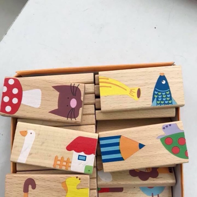 Domino gỗ