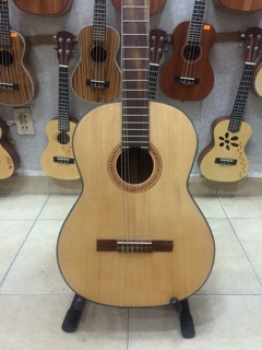 Đàn Guitar Classic giá rẻ