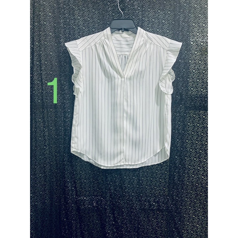 Áo kiểu nữ tay loe cánh tiên