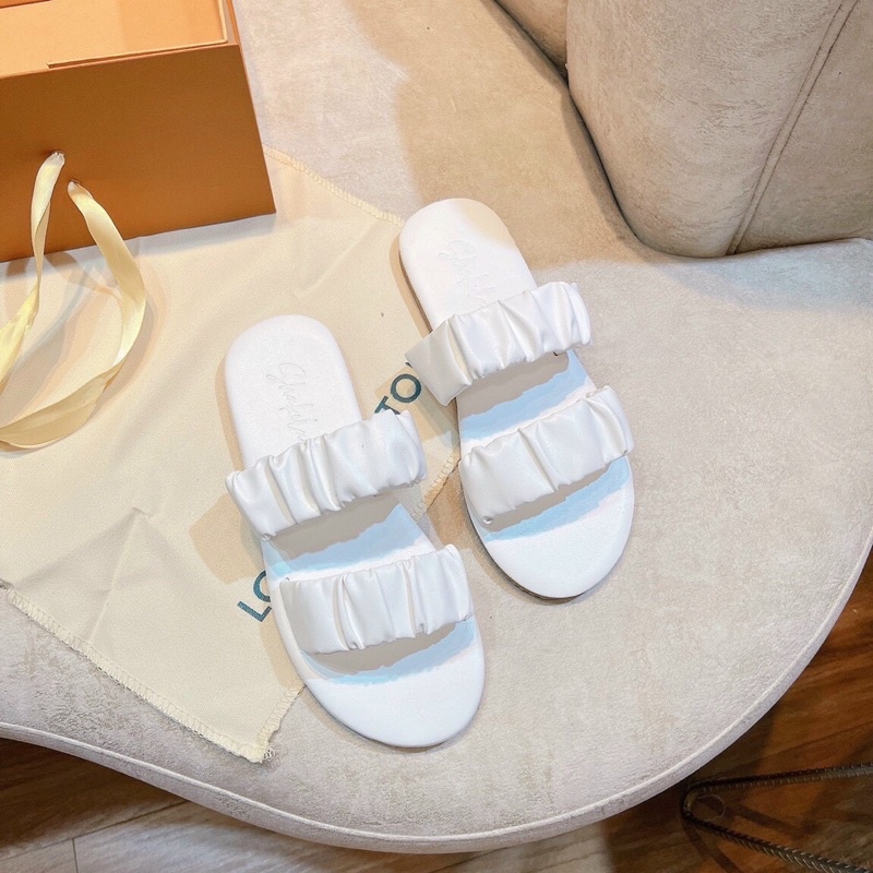 Dép 2 quai nhúnggg