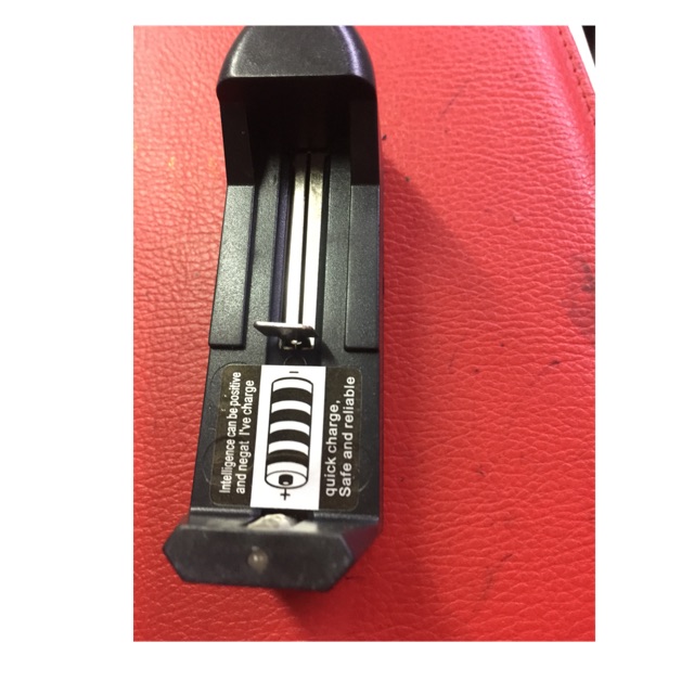 Sạc Pin 18650 Một Cổng Sạc