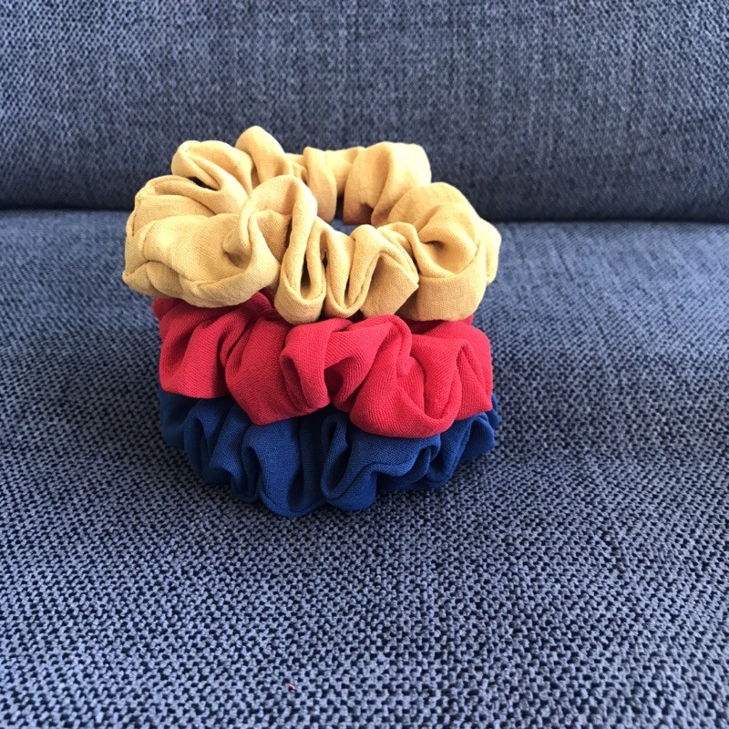 Dây buộc tóc Scrunchies handmade chất đũi, size nhỏ, bản rộng 2CM chun co giãn tốt, cột tóc không đau