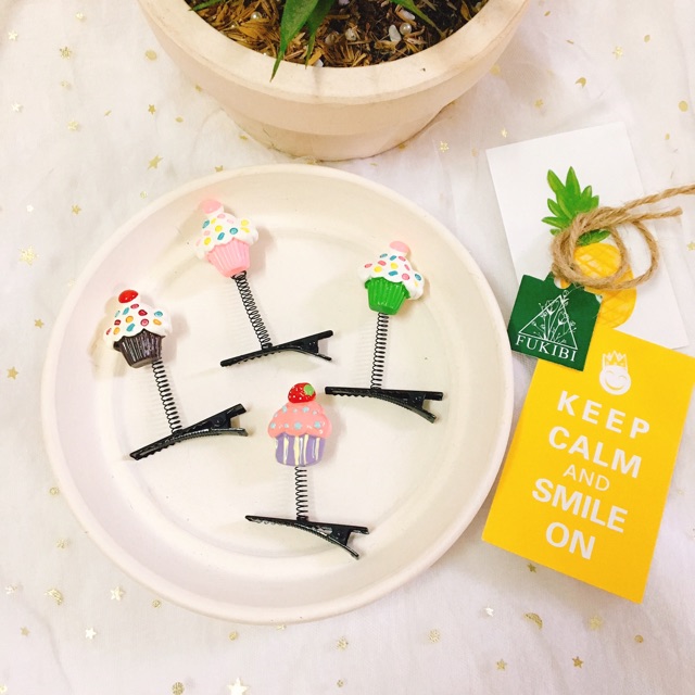 KẸP LÒ XO CUPCAKE DẸP ẢNH THẬT