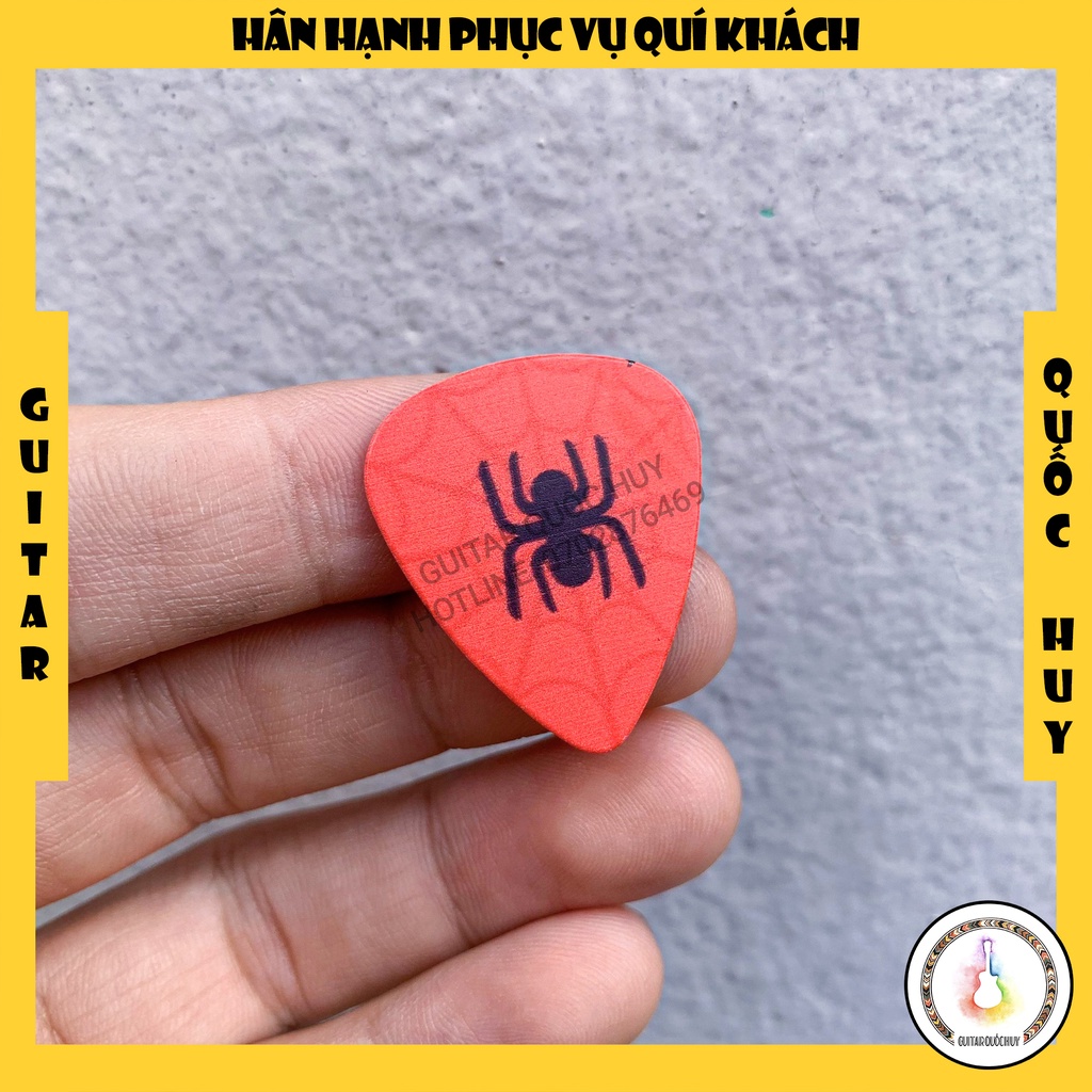 Pick gảy - phím gảy đàn Guitar Anime - siêu anh hùng