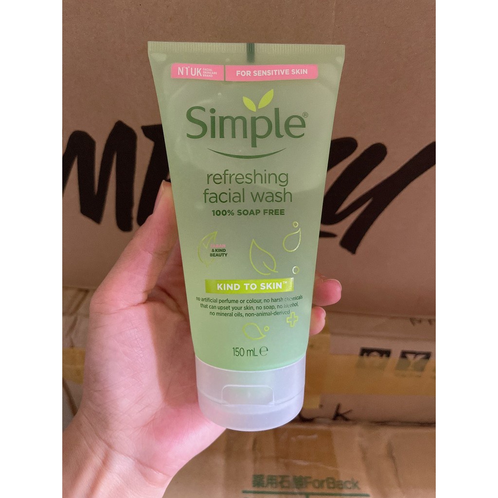 Sữa Rửa Mặt SIMPLE Kind To Skin Refreshing Facial Wash Dịu Nhẹ 150ml | BigBuy360 - bigbuy360.vn