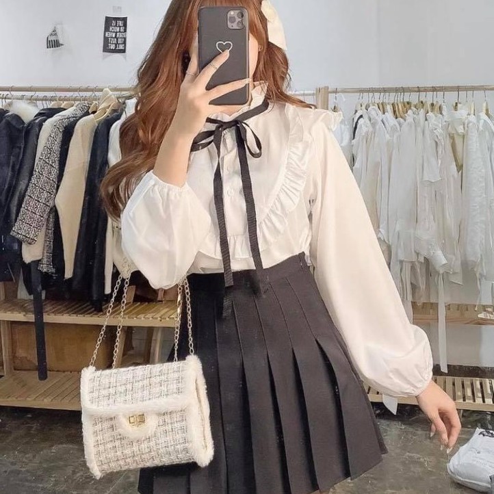 Áo Sơ Mi Babydoll Dài Tay Cổ Bèo Ba Phân Yếm Ngực Thắt Nơ Vải Đen Cực Xinh - A.147