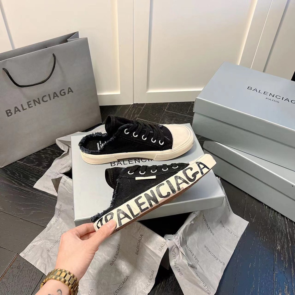 Giày Balenciag 3D Phiên Bản 35-42 Cổ Thấp Màu Đen Thời Trang Cho Nam Và Nữ