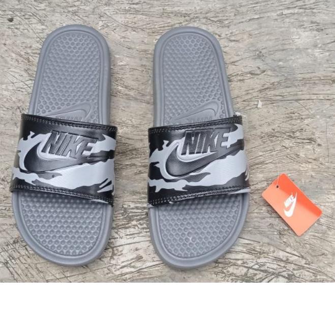 Giày Sandal Nike Benassi Màu Xanh Lá Thời Trang Năng Động Qtl-1272