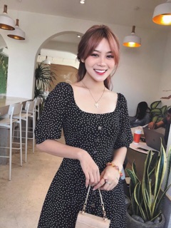 Đầm váy bi đen cổ vuông (kèm hình thật)