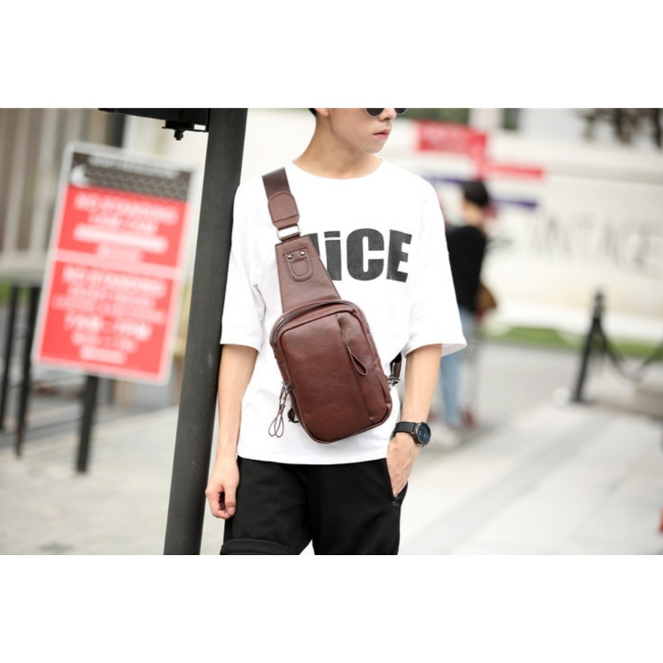 Túi Đeo Chéo Da Nam Thời Trang Công nghệ Có Cổng Sạc , Cổng Tai Nghe -T103 | BigBuy360 - bigbuy360.vn