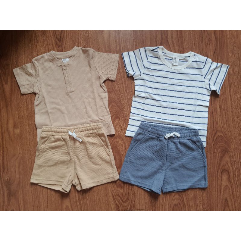 Set 2 áo thun chính hãng H&M