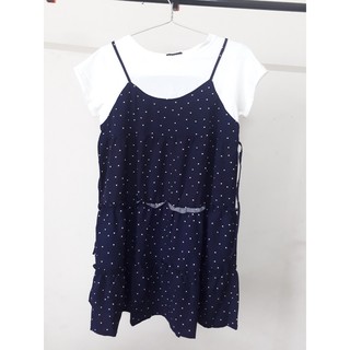 Váy bầu chấm bi hai dây xinh