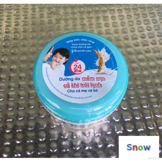 Kem Dưỡng Ẩm Chứa Sữa Và Gạo Johnsons Baby 50g