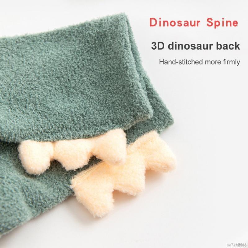 Vớ cotton chống trượt giữ ấm thiết kế dễ thương cho bé