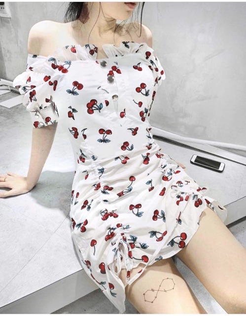 Đầm trắng france dress hoạ tiết cherry thiết kế độc lạ cột nơ lung và rút dây ở phần chân váy