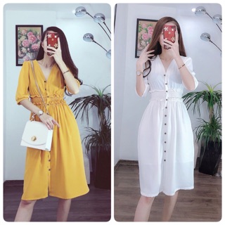 Váy cổ V phối cúc dọc