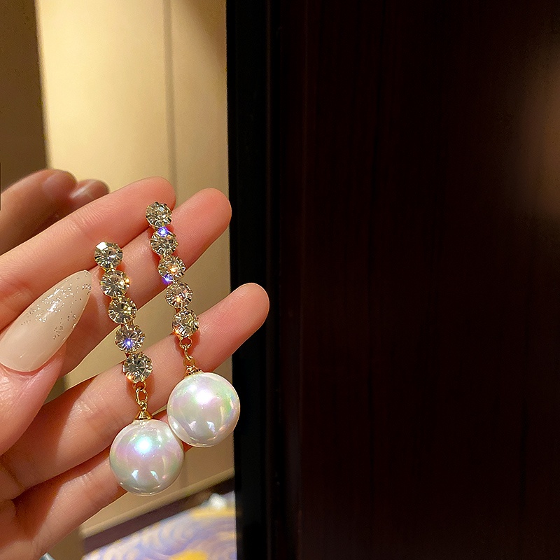 Khuyên tai tua rua dáng dài đính đá ngọc trai độc đáo