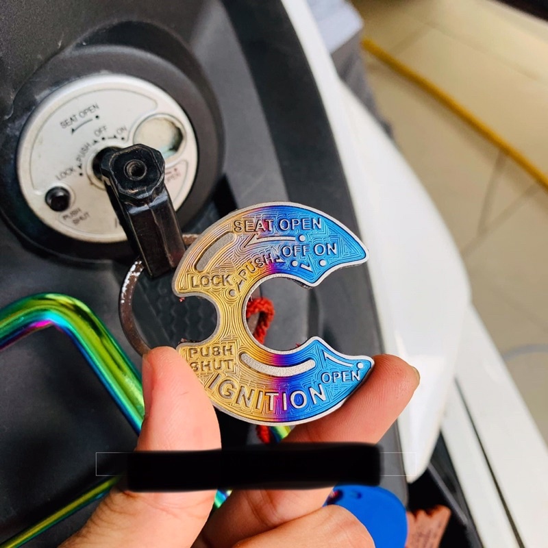 Miếng dán ổ khoá ex135/150 titan 7 màu - đồ chơi exciter 150