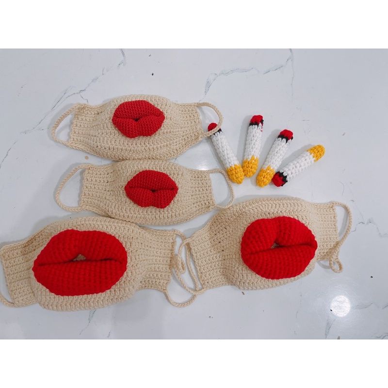 Khẩu trang hình môi 3d