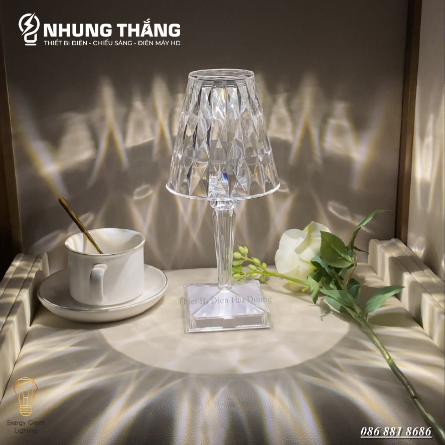 Đèn Bàn Pha Lê Cảm Ứng Cao Cấp DB-983 - Chuyển Đổi 16 Màu Sắc - Điều Khiển Từ Xa - Decor Trang Trí - Pin Sạc Tích Điện