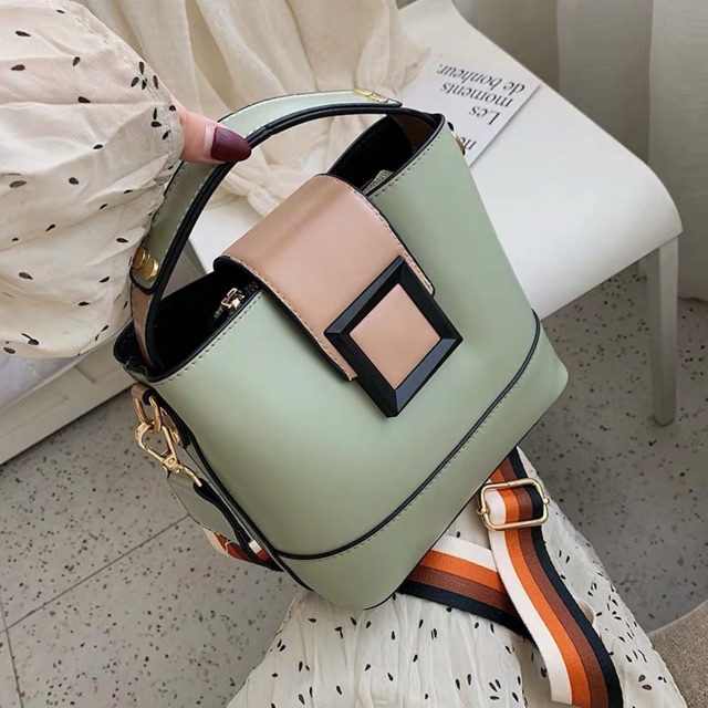 T15 TÚI DA MỀM ĐEO CHÉO KHOEN VUÔNG QOAI DỆT HÀNG CAO CẤP ảnh thật cuối bài