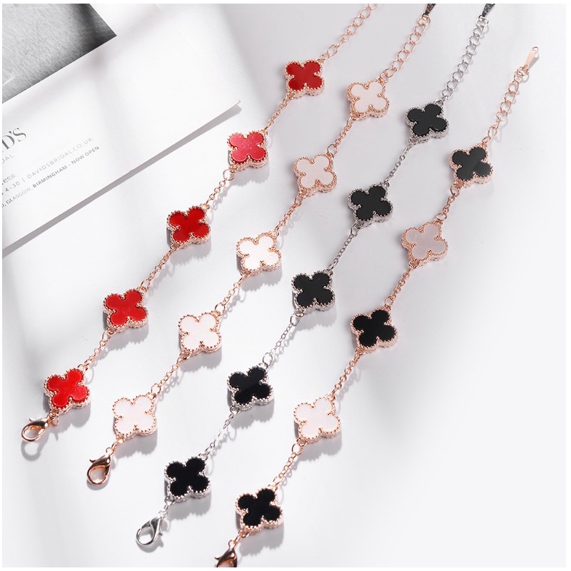 Vòng tay cỏ 4 lá phong cách Hàn Quốc dành cho nữ | BigBuy360 - bigbuy360.vn