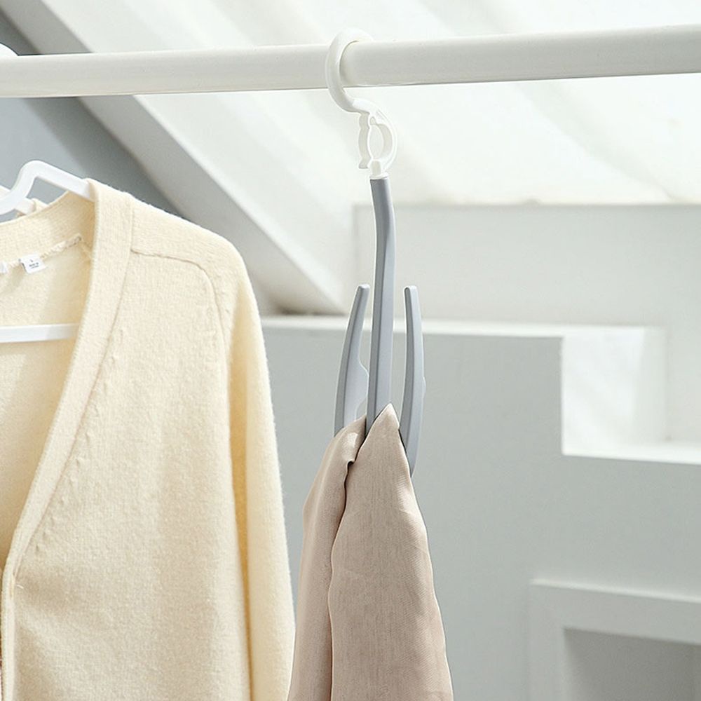 Móc treo thắt lưng/ túi xách/ giày dép xoay 360 độ tiện lợi với nhiều màu tùy chọn