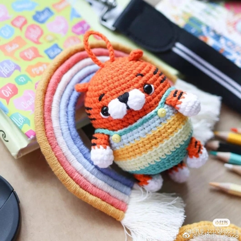 Móc Khoá Con Hổ Nhồi Bông Bằng Len - Thú Bông Len Handmade Đan Móc Thủ Công Bằng Tay