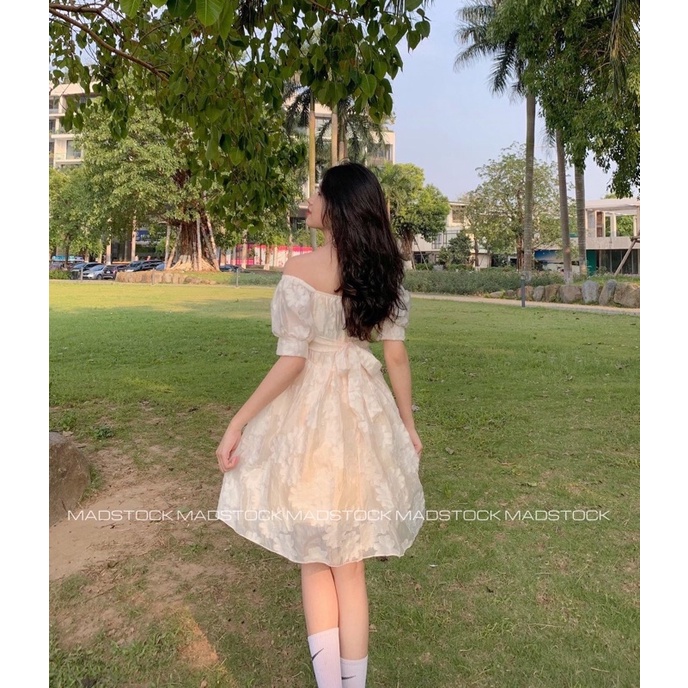 ĐẦM - VÁY TRẮNG HOA NỔI *CADE* YẾM TRỄ VAI 💕 | BigBuy360 - bigbuy360.vn