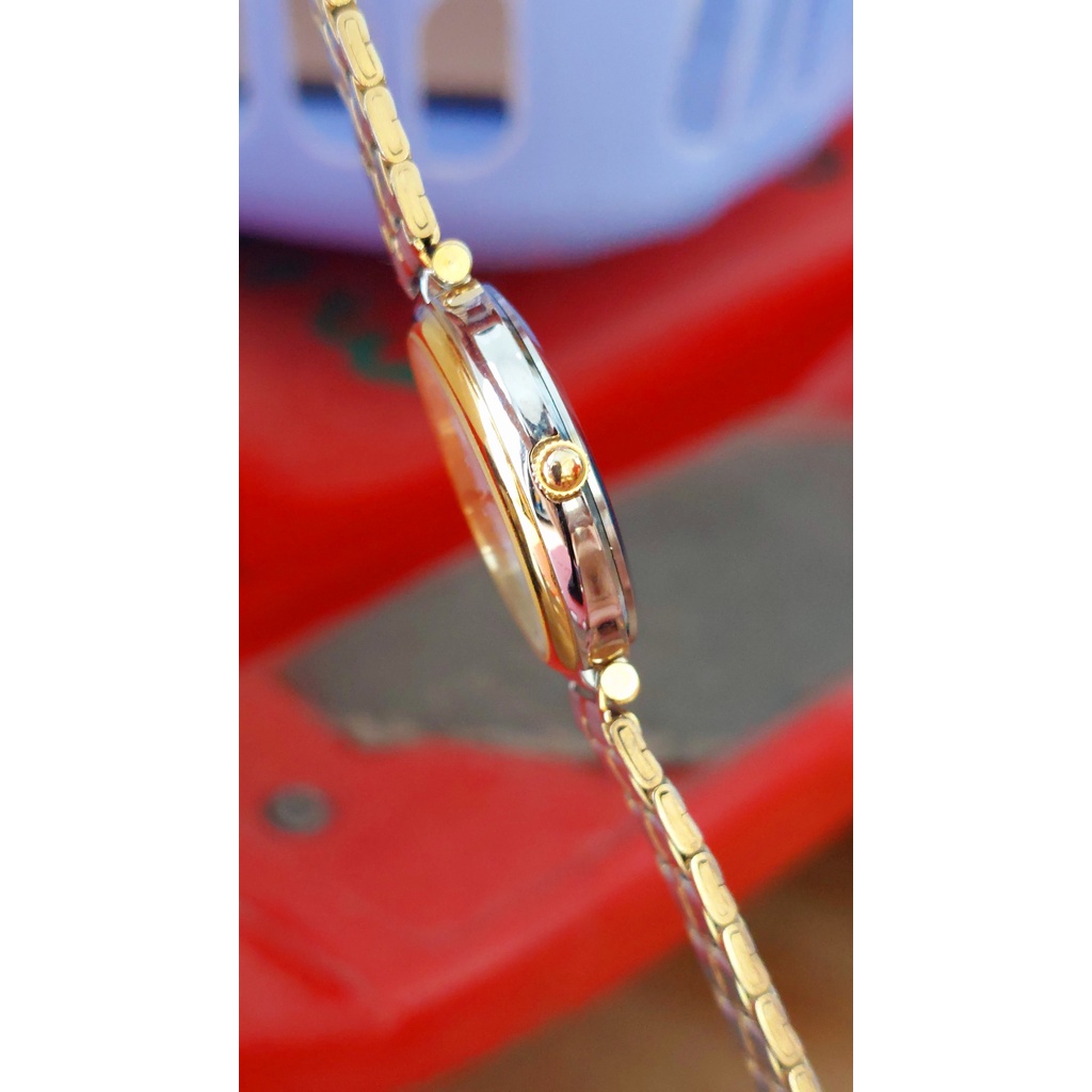 Đồng hồ nữ Resistance chạy pin hàng Si