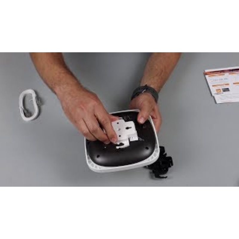 Bộ phát WiFi Aruba Instant On AP12 chuẩn AC-WAVE2 MU-MIMO chuyên dụng