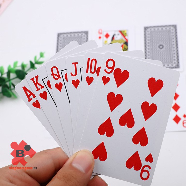 Bài poker nylon không thấm nước
