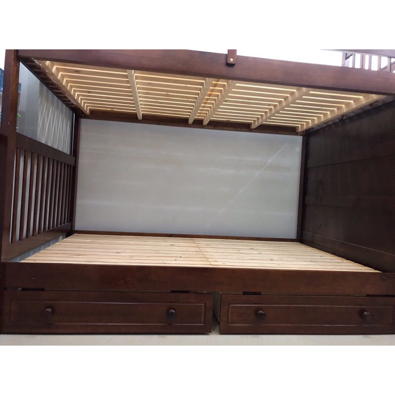 Giường Tầng 1m x 1m Cầu Thang Hộp