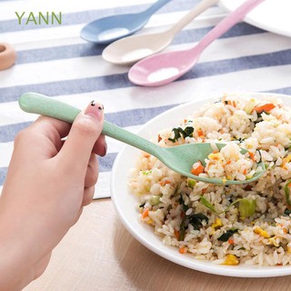 Muỗng Súp Nhiều Màu Sắc