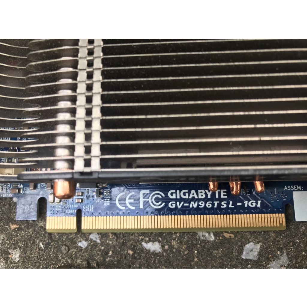 Card màn hình VGA 9600 GT 1Gb DDR3 test kỹ ok vga