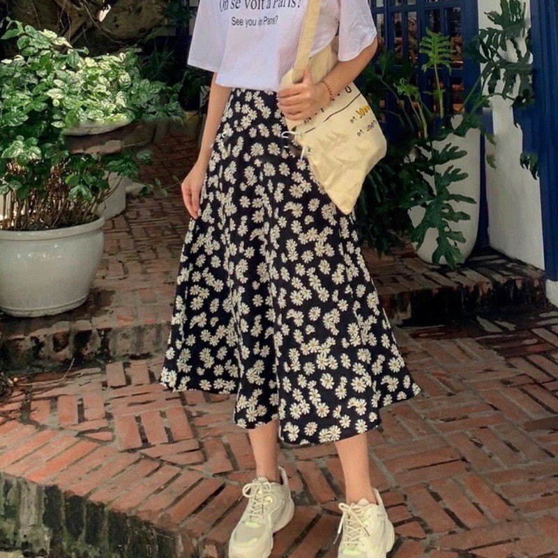 chân váy xòe hoa nhí