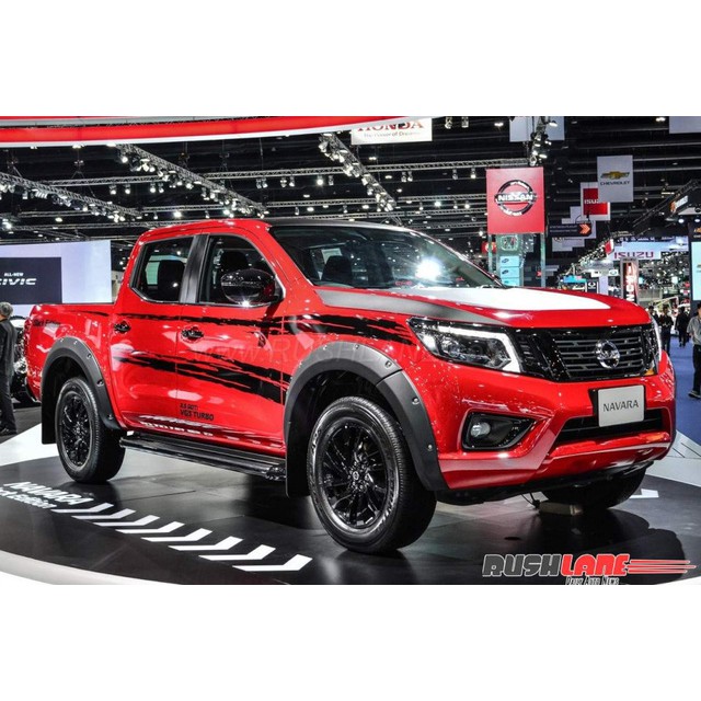 Tem dán sườn xe navara