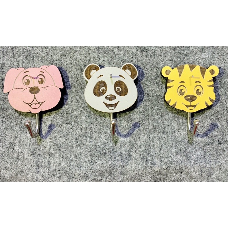 Combo 3 Móc Dán Tường Chịu Lưc Bằng Gỗ, Móc Treo Bằng Inox Hình Thú Cute, Có Sẵn Đinh Thép, Màu Ngẫu Nhiên