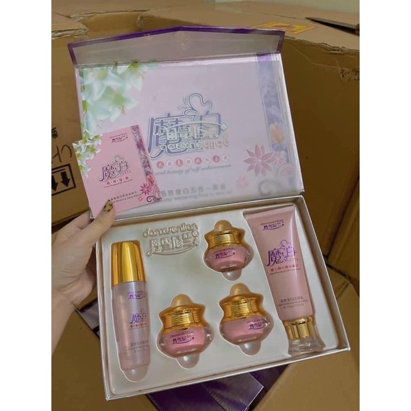 BỘ DƯỠNG 5 HOÀNG CUNG HỒNG . kemhoangcung.0981715993