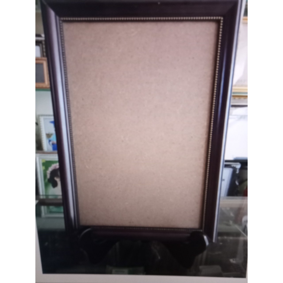 Khung ảnh thờ 20x25 viền màu nâu chấm bi nhỏ đơn giản sang trọng
