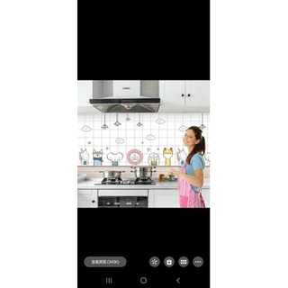 Giấy dán tường nhà bếp, miếng dán bếp chống bắn dầu mỡ, chịu nhiệt cao