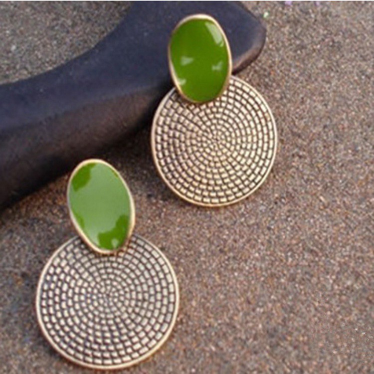 Khuyên Tai Phong Cách Retro Thanh Lịch