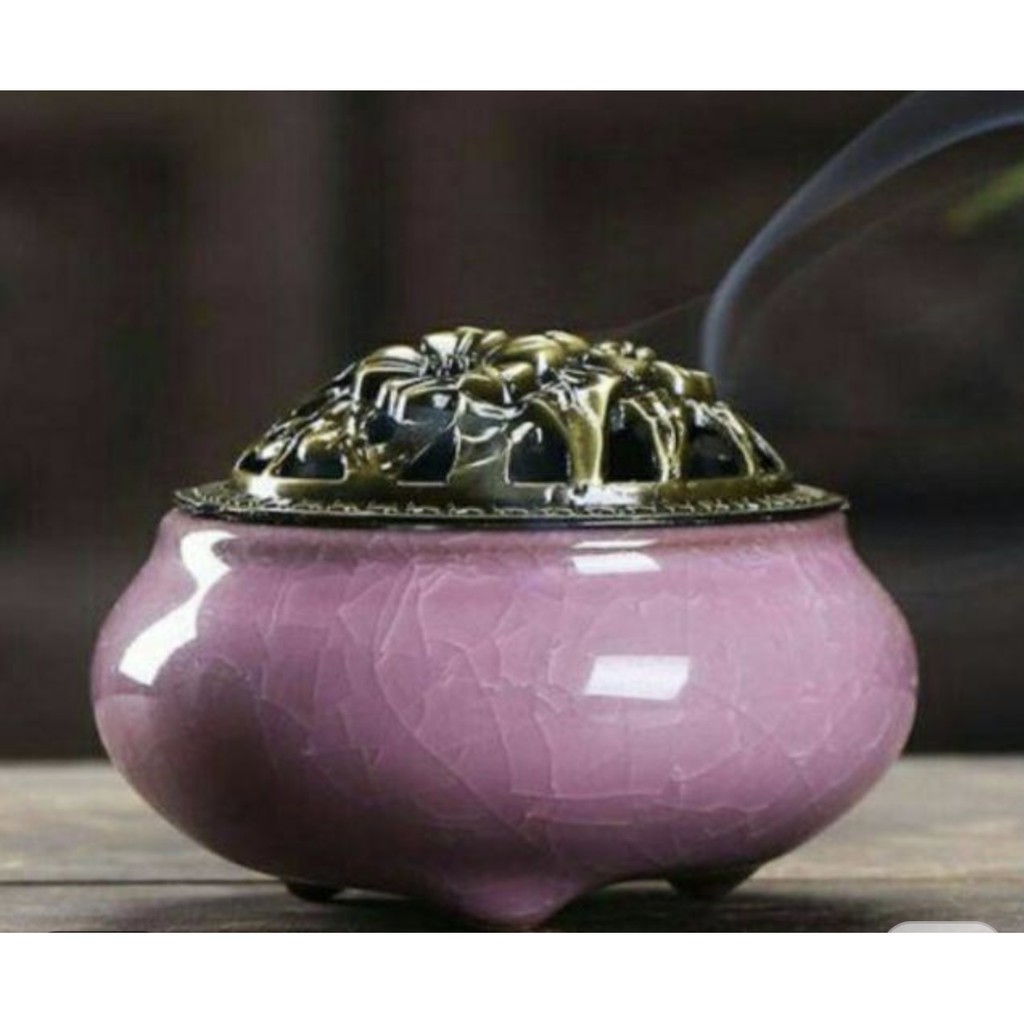 Xông trầm hương bằng sứ