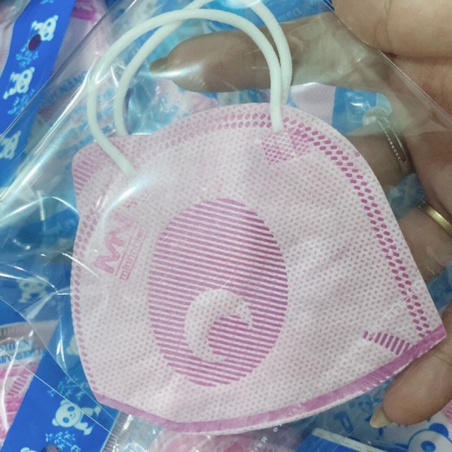 Khẩu trang y tế trẻ em