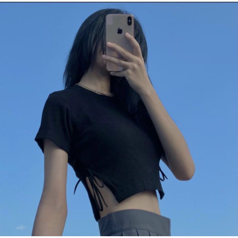 Áo kiểu xẻ tà bên phong cách G7